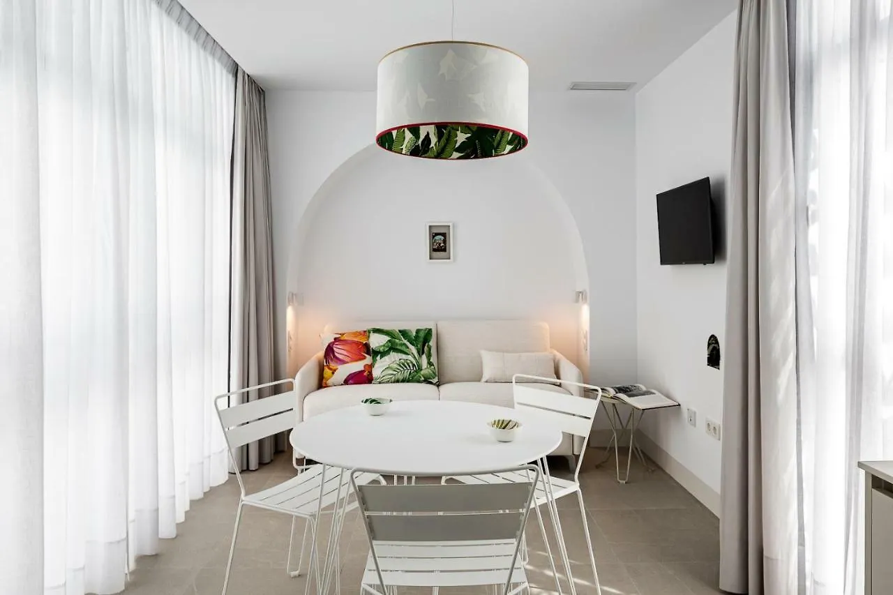 Apartamentos Y Estudios Centricos Conil Home Suite Conil De La Frontera
